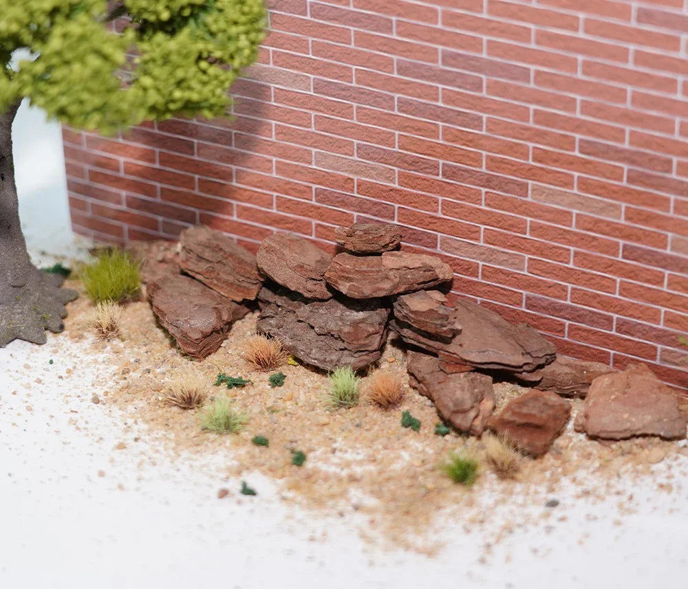Natural Bark Chips for Miniature Scenery — 50g | Fairy Gardens, Sand Tables, Railway Models & Dioramas